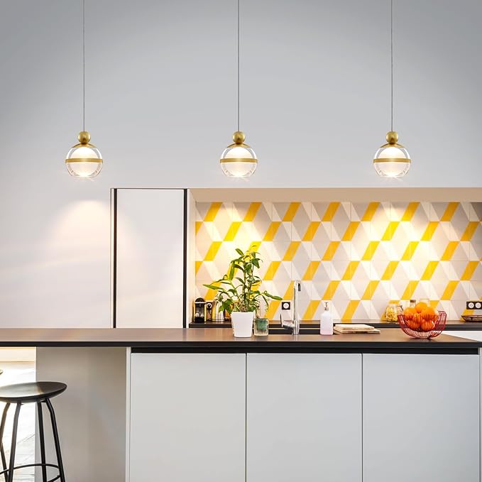 1-Light Gold Pendant Lights Kitchen Island Modern LED Ceiling Hanging Pendant Lights Acrylic Globe Pendant Light Fixtures for Dining Room Bedroom Living Room