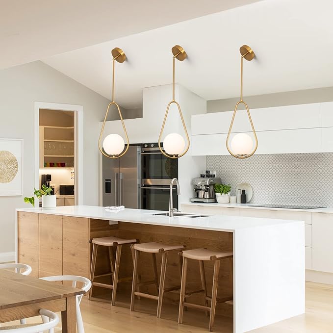 SeeU Gold Pendant Lighting Brass Finished Modern Style Kitchen Island Lighting,One Light Glass Globe Pendant Light for Indoor Hanging Light Fixture,Adjustable Length Lamp for Dinning Room Bedroom