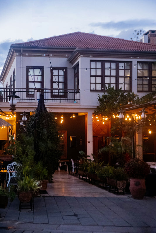 A Starlit Escape: Designing Your Romantic Terrace Sanctuary