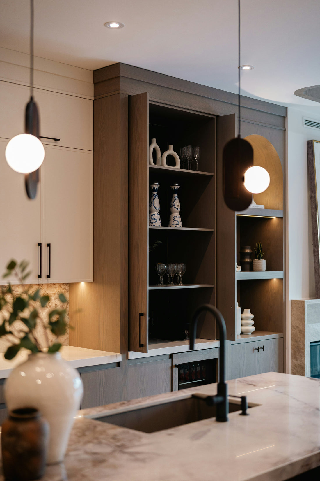 How Pendant Lights Can Transform Your Kitchen and Dining Space