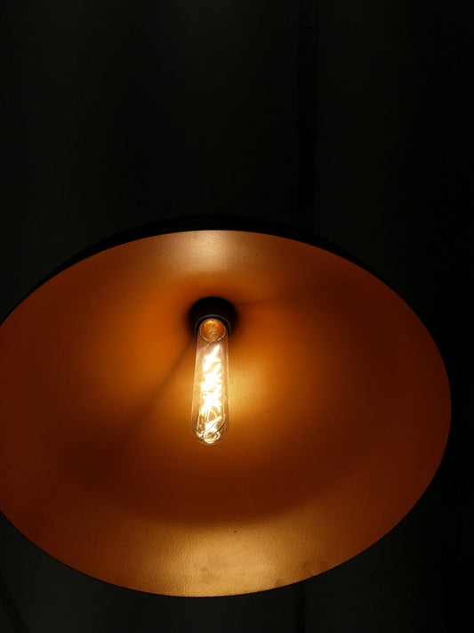Warm or Cool? The Essential Guide to Light Temperatures for Every Room