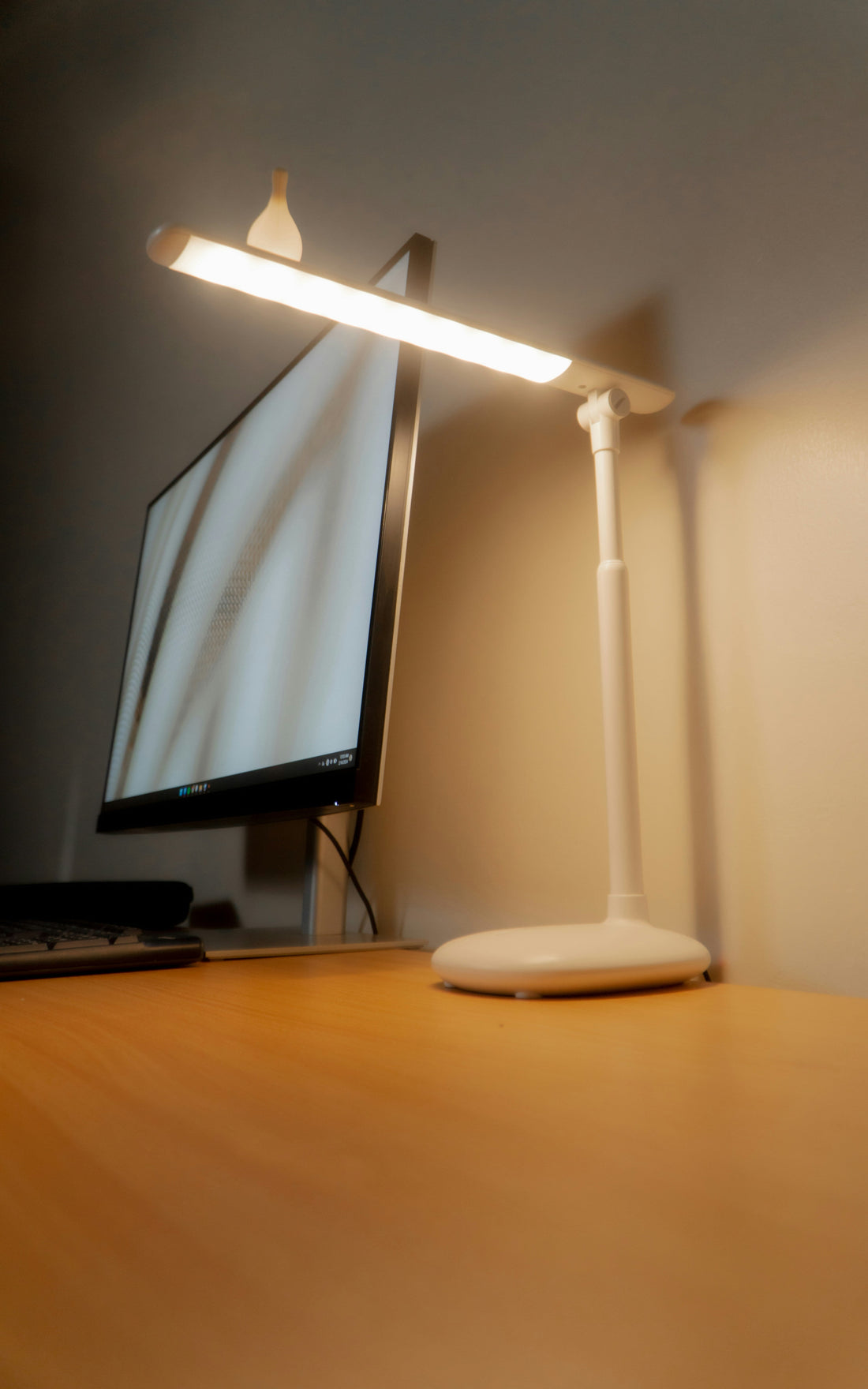 Office Lighting & Vision Care: Boosting Productivity and Health