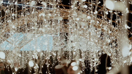 Dining Room Elegance: The Perfect Pendant Placement Guide
