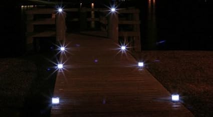 Britta Products Solar Dock Warning Light 360 Degree - Super Bright Waterproof LED Light for Marine Applications - Constant On or Flashing (WHITE)