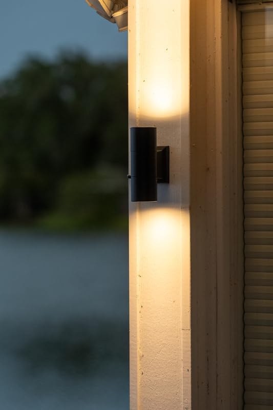 VOLT 12V Cast Brass Up/Down Outdoor Sconce & Lanai Light (Black) with Unidirectional Top/Bottom for Low Voltage Landscape Lighting
