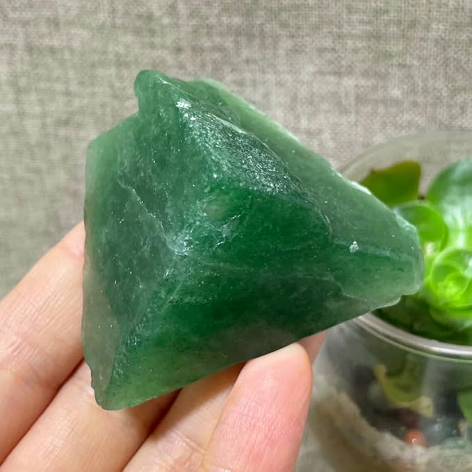 Zenkeeper 1Lb Green Strawberry Crystal Rocks Raw Stones for Tumbling, Green Strawberry Crystals Bulk Rough Gemstone for Jewelry Making, Healing, Meditation, Sculpture