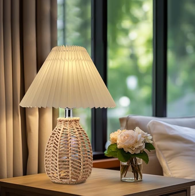 Pleated Table Lamp Wicker Woven Rattan Night Light, Modern Bedside Nightstand Lamp with White Scalloped Lampshade Rattan Metal Base, Desk Light for Bedroom Living Room Home Office Decor
