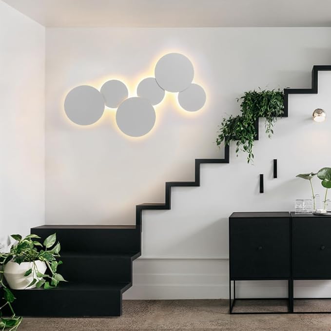 Modern Minimalist Wall Light White/Black Round Disc Wall Sconce Metal Circular Stairwell Lighting Dimmable LED Sconce for Living Room Bedroom