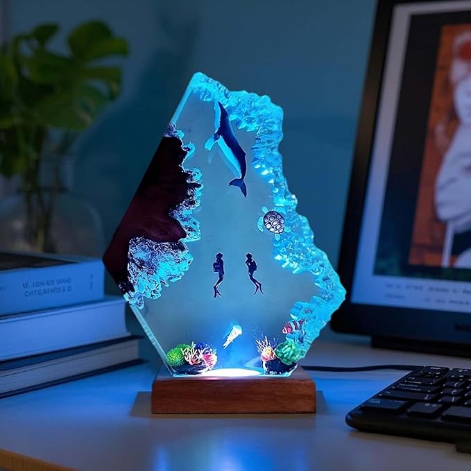 Humpback Whale Ocean Resin Lamp, Handmade Table Relaxing Mood Lamp with USB Port, Art Ornaments for Home Office Decor, Scuba Diver Gift for Birthday Holiday, Valentine's Day Gifts for Husband