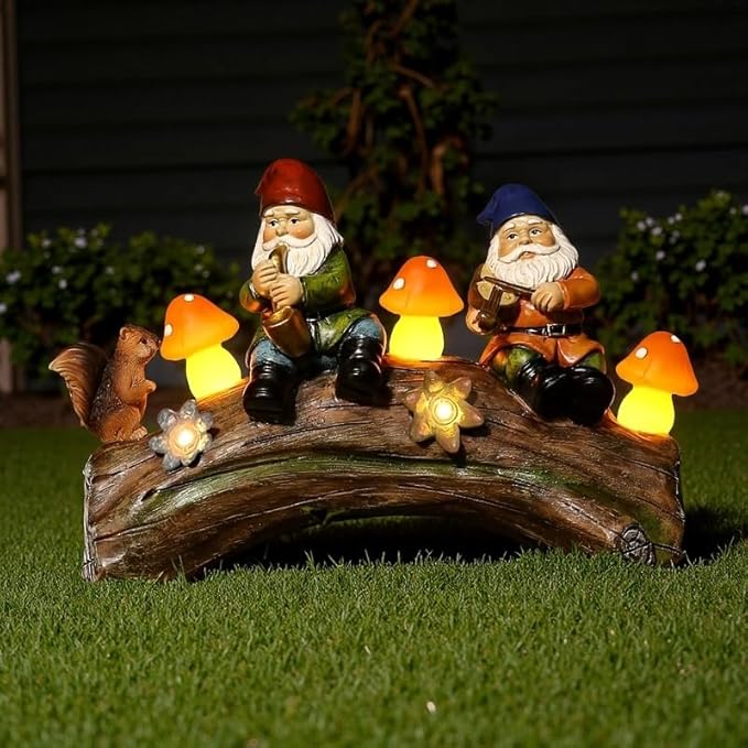 Solar Powered Squirre Gnome Mushroom Light 14" Weatherproof Resin Garden Decor Auto-Sensor Outdoor Lamp Warm White Fairy Light Housewarming/Birthday Bullet Points