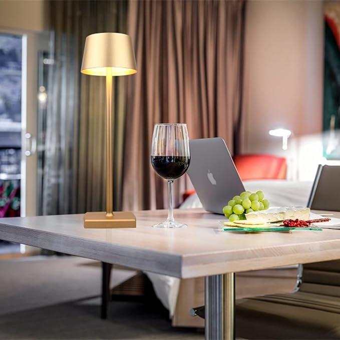 Desk lamp, Rechargeable Table lamp, Cordless, LED, Dimmable, Aluminum, Suitable for Indoor and Outdoor Lighting (Gold)