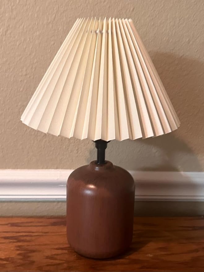 Small lampshades for table lamps, pleated, set of 2. Suitable for E27. 9"x6.2" Compatible with any interior. (Ivory)
