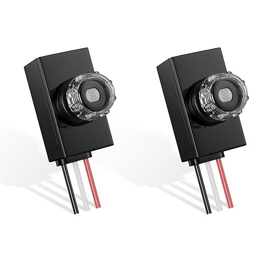 Dusk to Dawn Sensor,Greencycle IP65 Photoelectric Switch for Outdoor Pole Light for Outdoor Lighting 120-277V, Photo Cell Automatic On/Off, Waterproof, Energy Saving,UL Listed,2PK