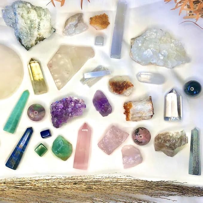 1Lb（200PCs +） Mystery Crystals and Healing Stones, Natural Healing Crystals Surprise Gift Set for Meditation, Reiki, Home Decor