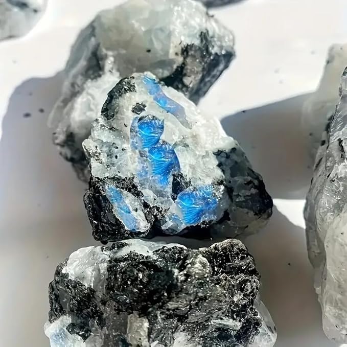 Zenkeeper 1Lb Moonstone Crystal Stone Natural Raw Stones and Fountain Rocks for Tumbling, Cabbing, Polishing, Wire Wrapping, Wicca and Reiki Crystal Healing