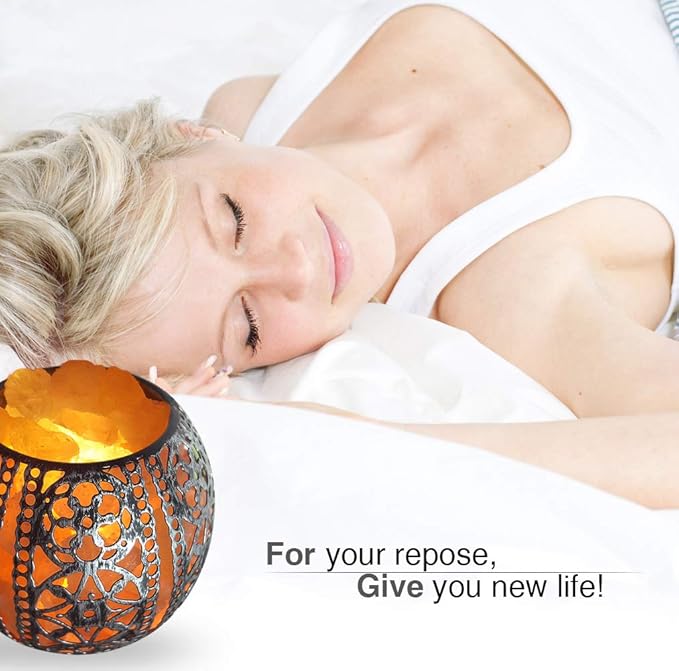 Salt Night Light,Natural Wall Light Salt Lamp with 1 Bulbs, Himalayan Rocks Salt Lamp with Spherical Metal Basket Gift（Fade-Change）