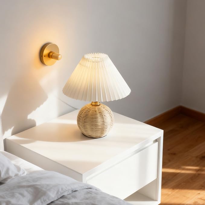Hyuduo Pleated Table Lamp, Soft Yellow Light with Linen Lampshade and Rattan Base Bedside Lamp for Bedroom Nightstand, 10 Inch Shade 15 Inch Height Warm Glow Accent Light, Ideal for (Beige)