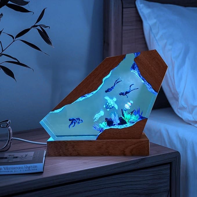 Octopus Ocean Resin Lamp, Handmade Wooden Table Resin Night Light, USB Port Art Ornaments for Home Office Decor, Scuba Diver Gifts for Birthday Holiday, Valentine's Day Gifts for Husband