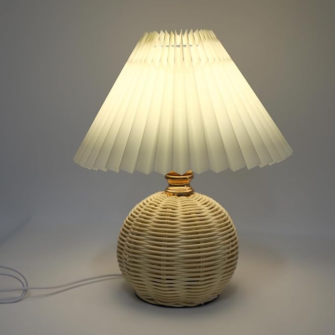 Hyuduo Pleated Table Lamp, Soft Yellow Light with Linen Lampshade and Rattan Base Bedside Lamp for Bedroom Nightstand, 10 Inch Shade 15 Inch Height Warm Glow Accent Light, Ideal for (Beige)