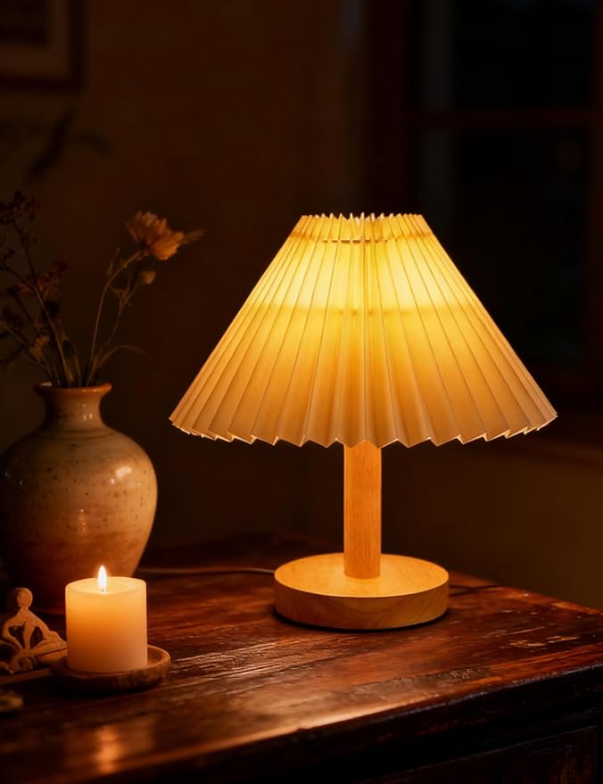 2-Piece Small Table lamp,with a Modern Style Wooden Base.Suitable for Bedside Tables in bedrooms,Living Rooms and Offices for Sleep and Night Lighting.Also Suitable for Reading in The Study