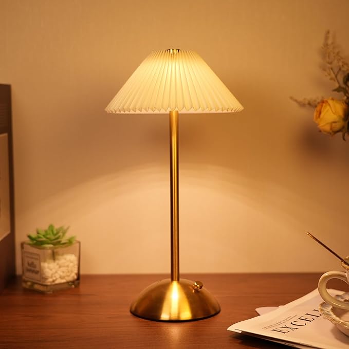 Cordless Table Lamp,LED Rechargeable Lamp,Bedside Modern Wireless Lamp for Living Room,Dimmable Touch Lamp with USB Port (Beige)