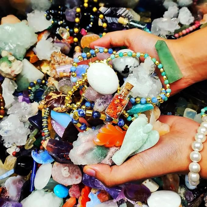 1Lb（200PCs +） Mystery Crystals and Healing Stones, Natural Healing Crystals Surprise Gift Set for Meditation, Reiki, Home Decor