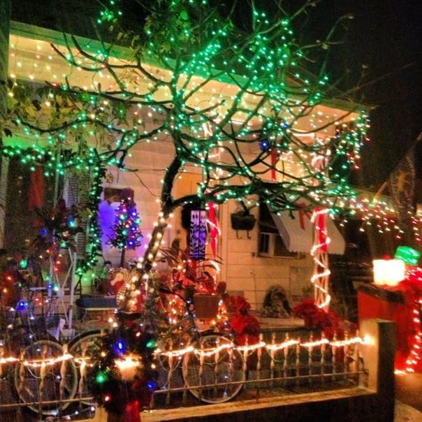 QITONG 165ft 500 LED Green Christmas Lights, Christmas String Lights Outdoor Waterproof Plug in, Green Wire Twinkle Light Indoor with 8 Modes