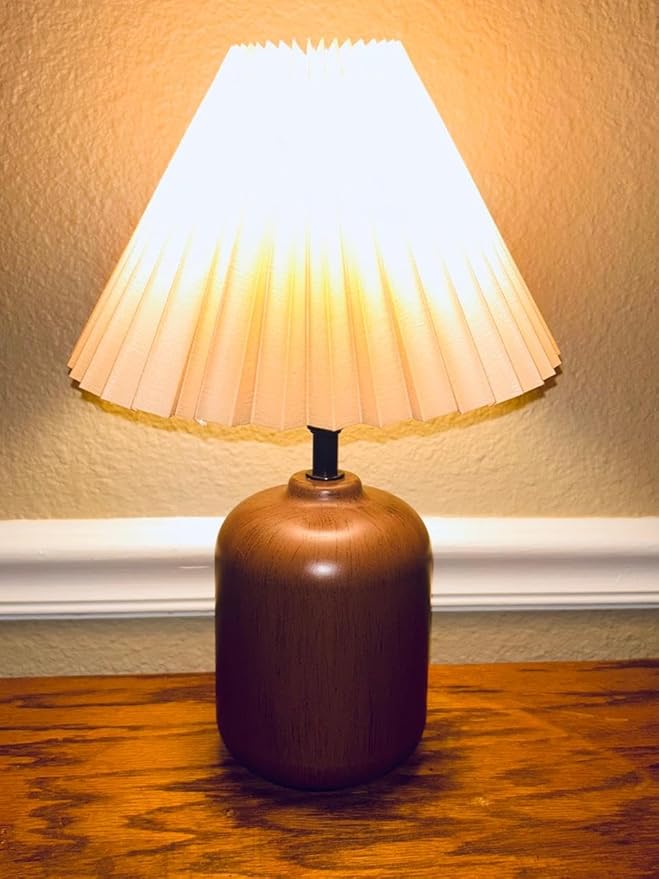 Small lampshades for table lamps, pleated, set of 2. Suitable for E27. 9"x6.2" Compatible with any interior. (beige), (light brown)