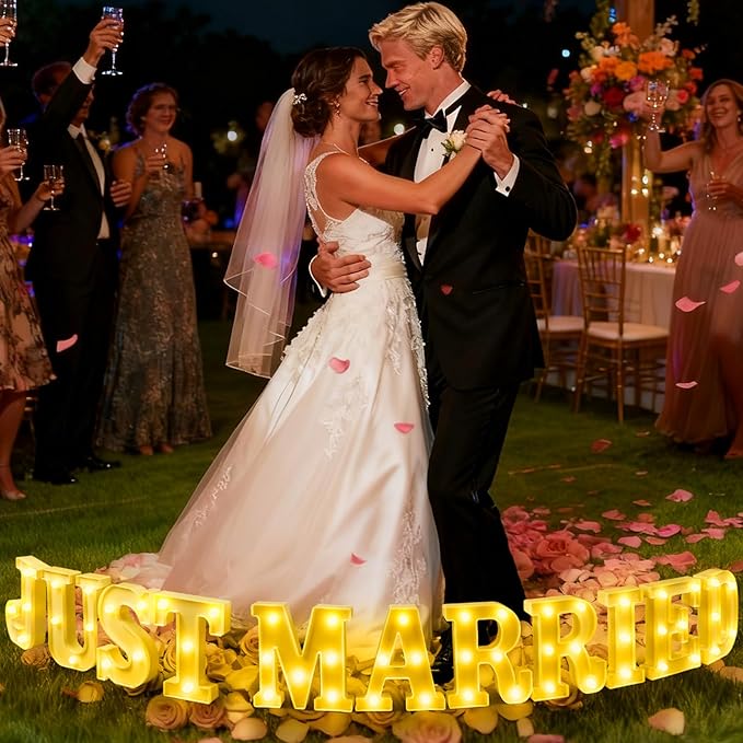 11 Pcs Just Married Large LED Letter Sign Just Married Sign LED Lights Wedding Ceremony Backdrop Decorations Battery Powered Table Decoration for Wedding Proposal Engagement