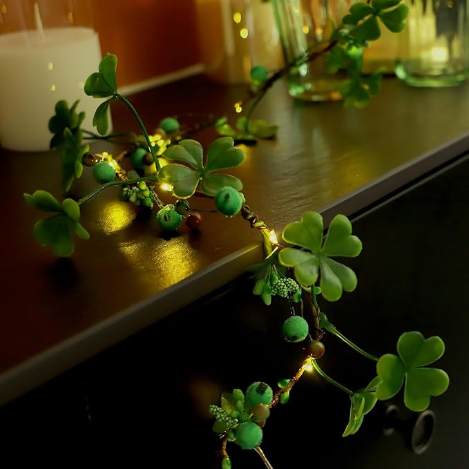 St Patricks Day Garland Shamrock String Lights for St Patricks Day Decorations Shamrock Lights Battery Operated with Remote