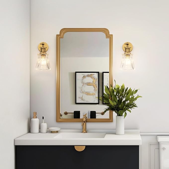 Yosoan 1-Light Vanity Indoor Wall Sconce, Brass Vintage Industrial Single Modern Light Hardwired Fixture Lamp with Petal Stripes Glass Shade for Bedroom Bathroom Kitchen Living Room Hallway(Antique)
