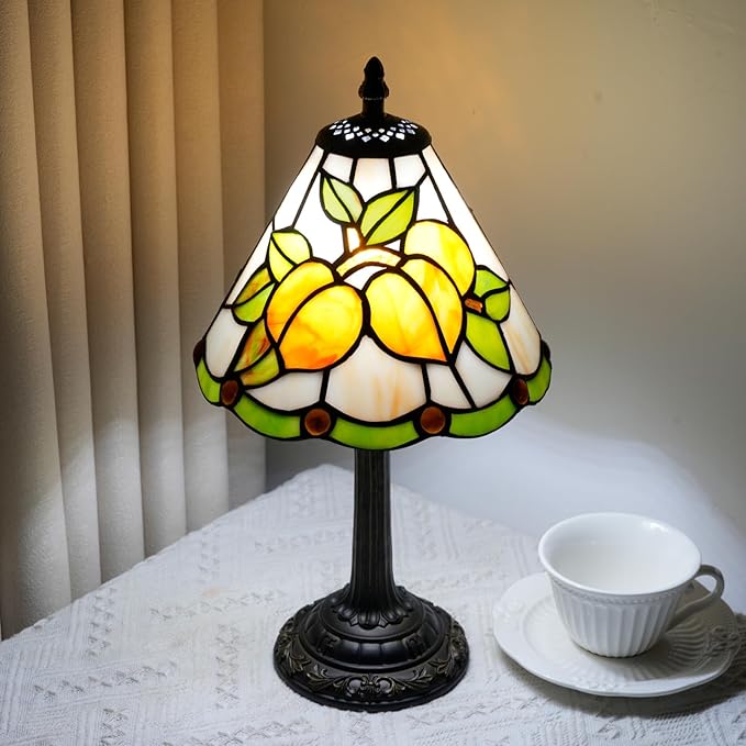 Small Tiffany Lamp Stained Glass Lamp Yellow Apricot Fruit Decor Table Lamp for Living Room Corner Side Kitchen Bedroom Bedside Coffee Shops Home Office 8 Inch 90s 80s Vintage Style Desk Lamp