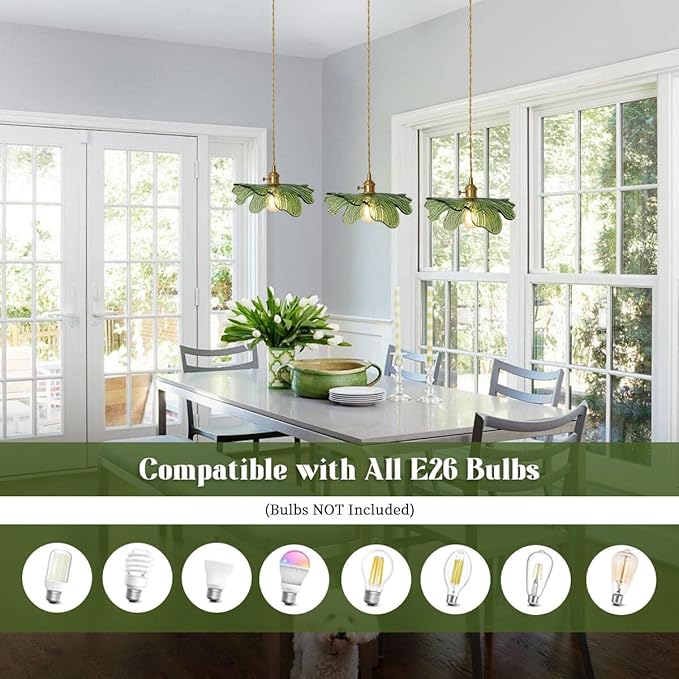 Glass Pendant Lights Kitchen Island Vintage Chandelier Modern Pendant Lighting 3-Light Hand Blown Gold Mid Century Modern Pendant lamp with Green Glass Shade for Dining Room Bedroom