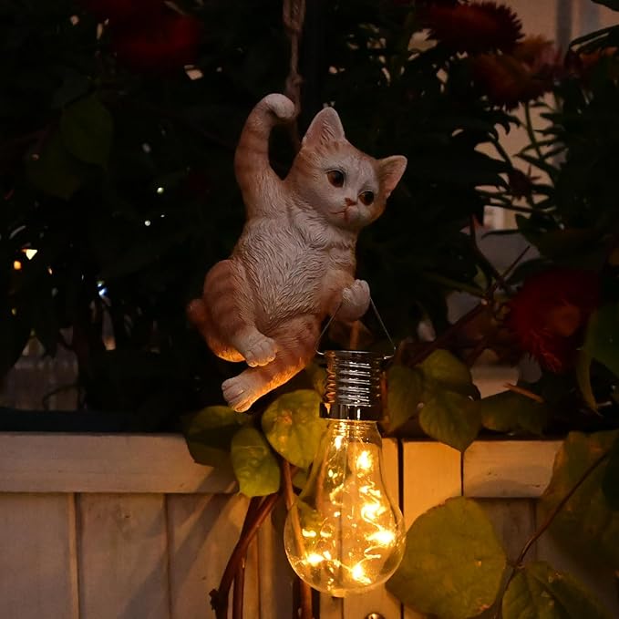Tree Solar Light Outdoor Garden Decor Hanging Cat Figurines Animals Porch Yard Outside Decoration Kitten Statues Decorative Wall Window Fence Lighting Bulb LED