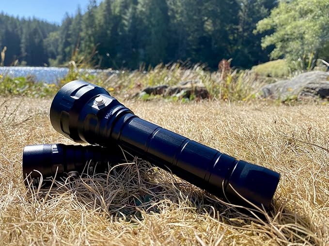 Wurkkos DL40 Diving Flashlight, Bright Max 5000 Lumen Scuba Dive Light with 4 LH351D LED, IPX8 Waterproof Submarine Flashlight Underwater 492ft, High 90CRI Rechargeable Diving Torch for Depth Cave