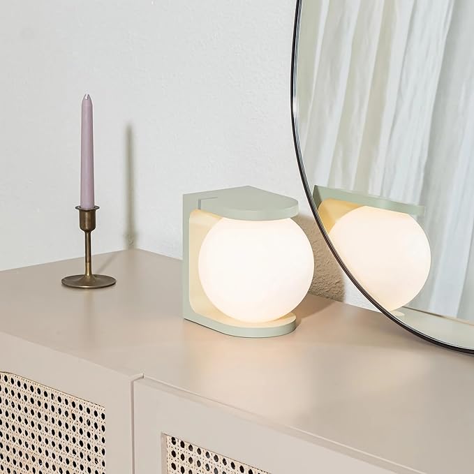 Wireless Charging Table Lamp with Flat Top Surface, Modern Design (Green)