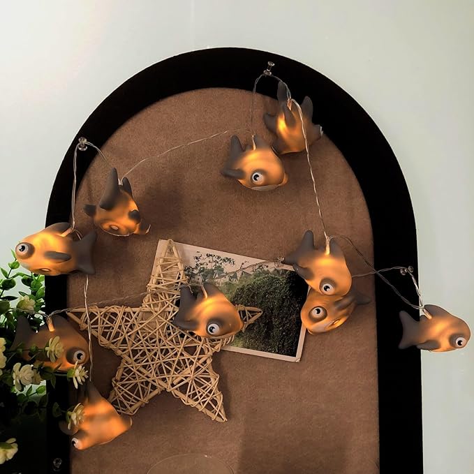5.4 FT 10 LED Children's Room LED Tiger Shark String Lights Battery Operated for Holiday Wall Window Tree Home Party Camping Decoration (Tiger Shark)