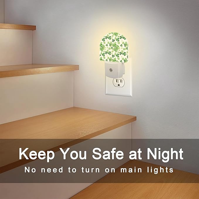 St Patrick's Day Shamrock Night Light Plug into Wall,Green Ireland Clover Leafs Dusk to Dawn Night Light Plug in,0.5w Energy Saving Sleep Friendly NightLight for Kids Boys Girls Home Decor