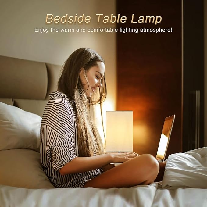 Touch Control Table Lamp, 2 USB Charging Ports, Bedside Lamp for Nightstand with Round Fabric Lamp Shade, Modern Night Light for Living Room, Bed Room, Kids Room, Office (Square)