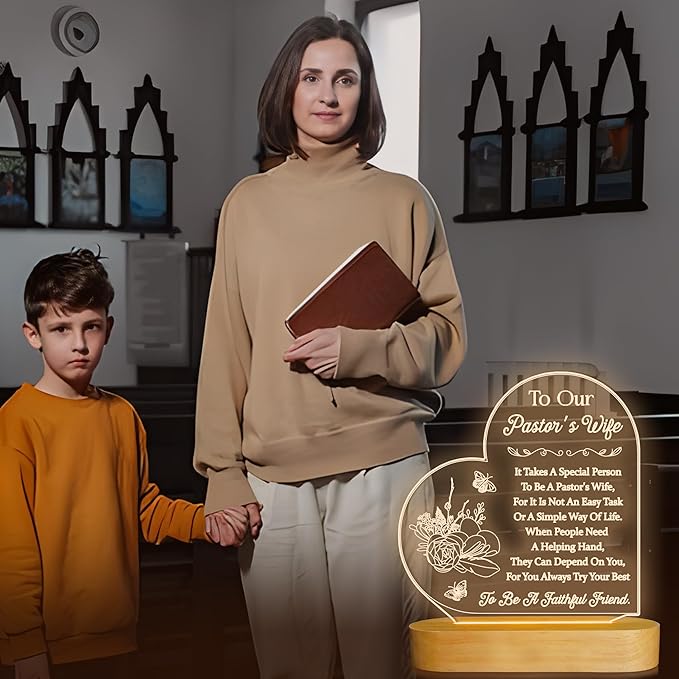 Pastors Wife Appreciation Gifts for Women, 3D Illusion Lamp for Preachers Wife Church Gifts, Soft Warm Night Light for Bedroom Decor