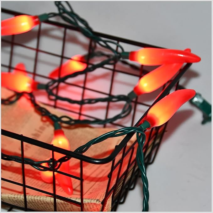 Red Chili Pepper Lights, 13.6Ft Christmas Decorations String Lights with 35 Red Chili Pepper Lights for Mexican Fiesta Indoor Party Kitchen Patio Bedroom Decorations, Green Wire