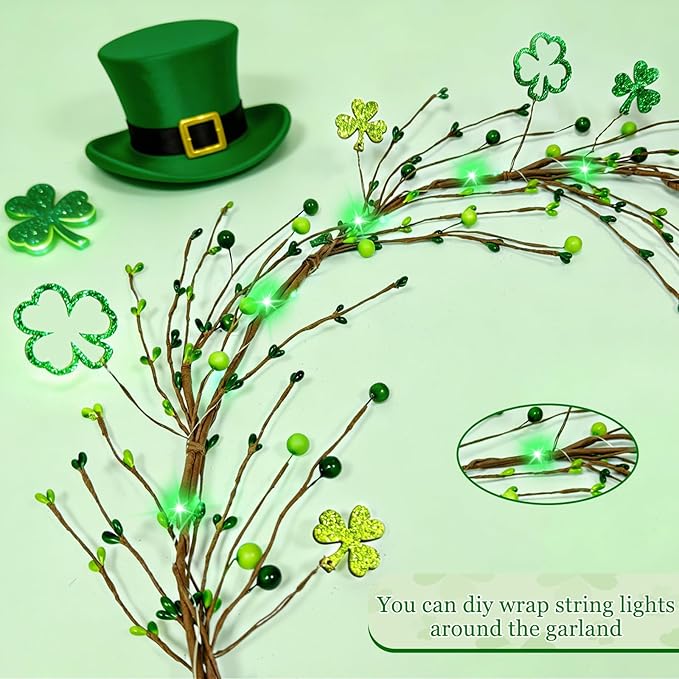 Timer - Lighted St Patricks Day Garland St Patricks Day Decorations, 6 Ft Shamrock Garland with 20 Green Lights Berried Artificial Clover Garland Irish St. Patrick's Day Decor for Home Mantle Table