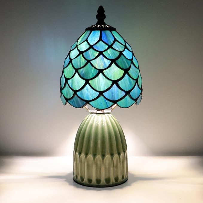 Tiffany Lamp Stained Glass Mushroom Table Lamps 6X6X12.5 Inch Sea Blue Fish Scale Style Small Night Light Ceramic Base Mini Accent Desk Light Suitable for Bedside Table Bedroom Children Room