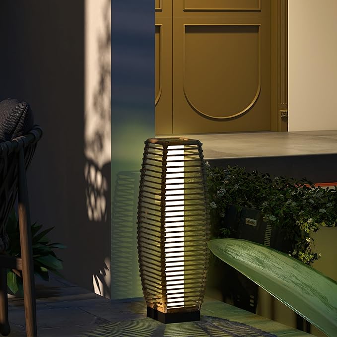 Outsunny Solar Floor Lamp, Outdoor Rattan Garden Lantern Pathway Light & Decorative Driveway Lighting with Auto On/Off LED Lights for Porch, Yard, Lawn, Courtyard, Deck, Sand