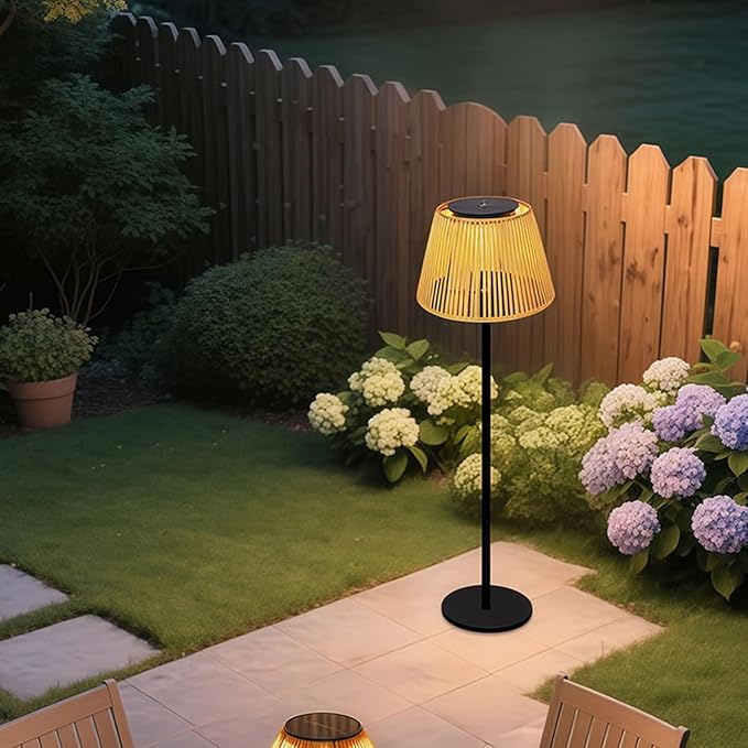 Rattan Shade Outdoor Floor Lamp,Solar Powered Wicker Standing Lamp,Waterproof Cordless Outdoor Patio Light, Modern Floor Light for Garden Yard and Porch