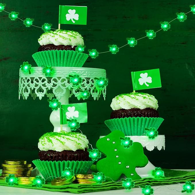 Coquimbo St Patricks Day Decorations String Lights, 10FT 30LED Green Shamrock String Lights Battery Operated Fairy Lucky Clover Lights for Indoor Bedroom Party Feast of St. Patrick's Day Decorations