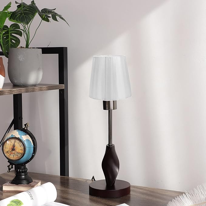 Clip on Lampshade Cloth Lamp Cover for Bedroom Table Floor Lamps Portable Pleated Lamp Shade with Bulb Clip White 5.51X4.92X3.54In