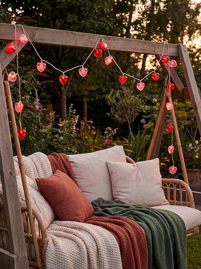 Valentine's Day Decor 8.5Ft Heart Fairy String Lights with 10 Red Pink 3D Lights, Plug in Valentine's Day Love Heart String Lights for Indoor Outdoor Patio Wedding Anniversary Party Decorations