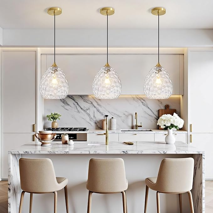 Glass Pendant Lights Kitchen Island, Brass Gold Pendant Lighting Fixtures, Modern Hanging Ceiling Light with 8.27'' Hammered Glass Shade for Farmhouse Dining Room Bedroom Hallway(1 Pack)