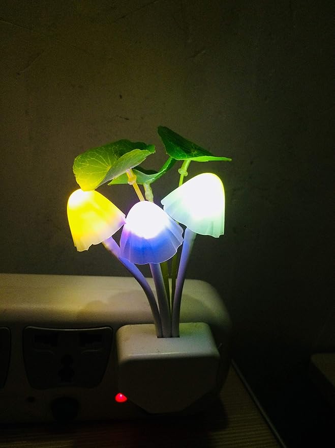 AUSAYE Plug in Night Light, Sensor Light Color Change Cute Mushroom Light LED Nightlights for Kids, Adults, Bedroom, Bathroom,Hallway, Stairs, Kitchen